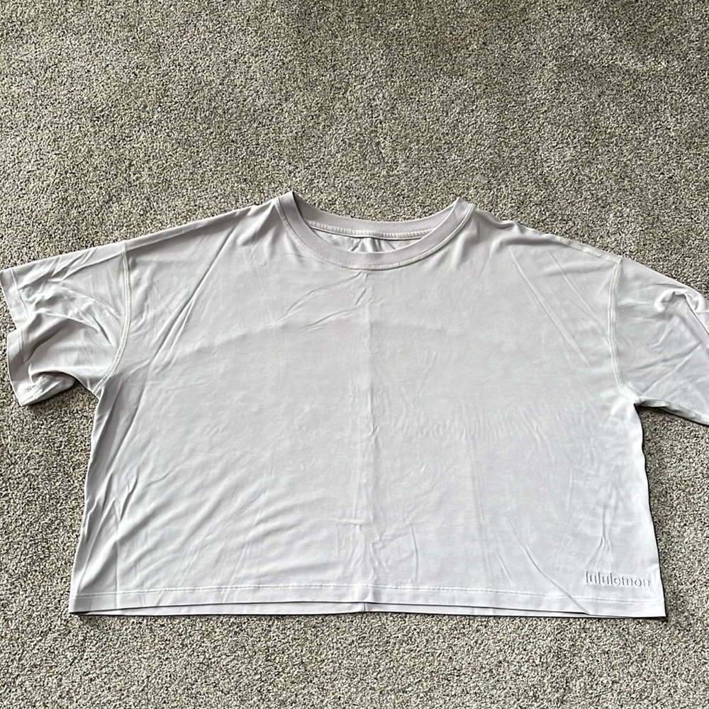 Lululemon oversized cropped t-shirt - Size L